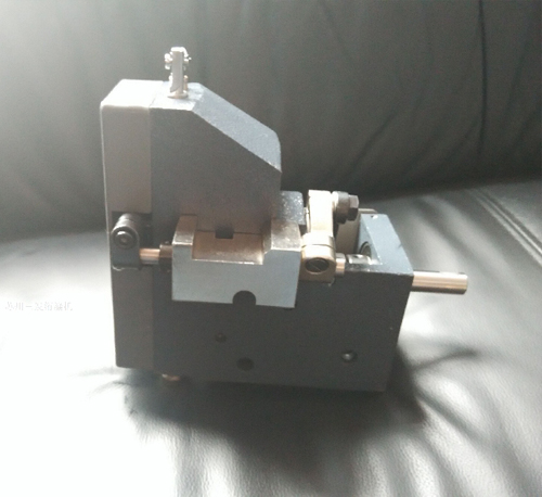 絎縫機(jī)機(jī)頭 仿正步款式